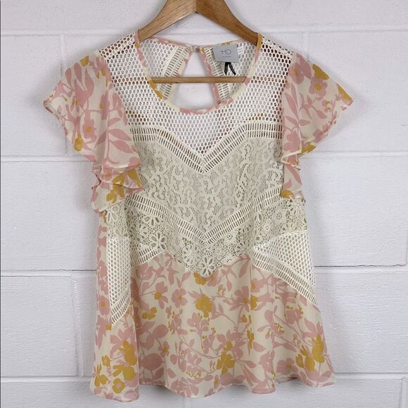 Anthropologie HD in Paris fluttered Flores lace blouse floral preppy size 4 - Picture 1 of 5